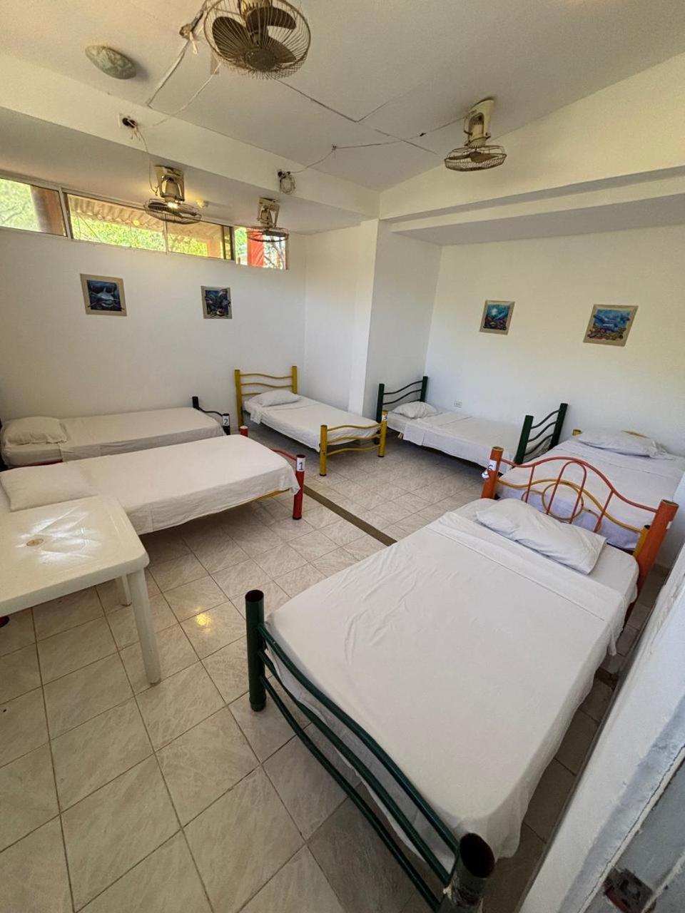 Sierraventura Hostel Taganga Exteriör bild