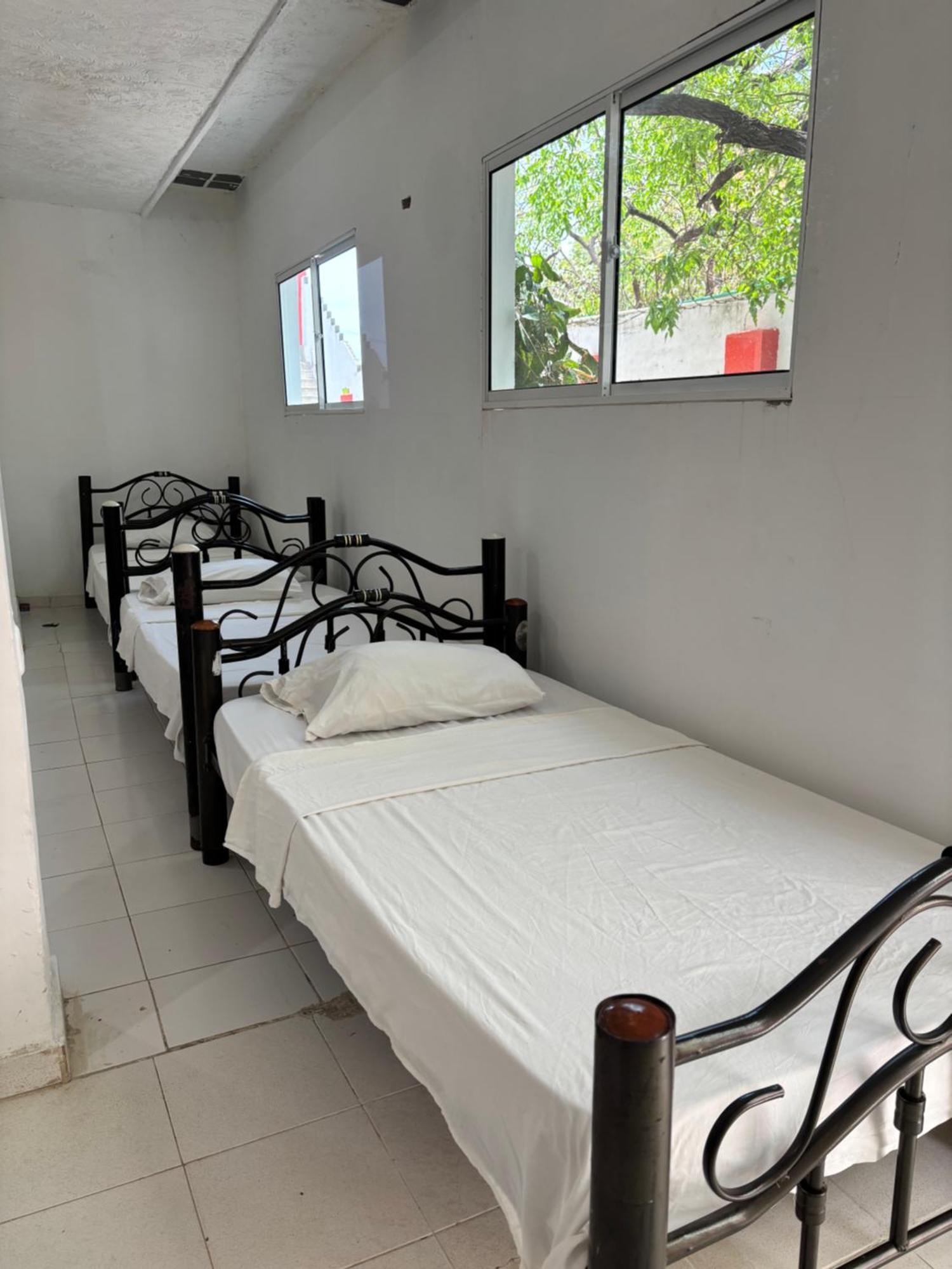 Sierraventura Hostel Taganga Exteriör bild