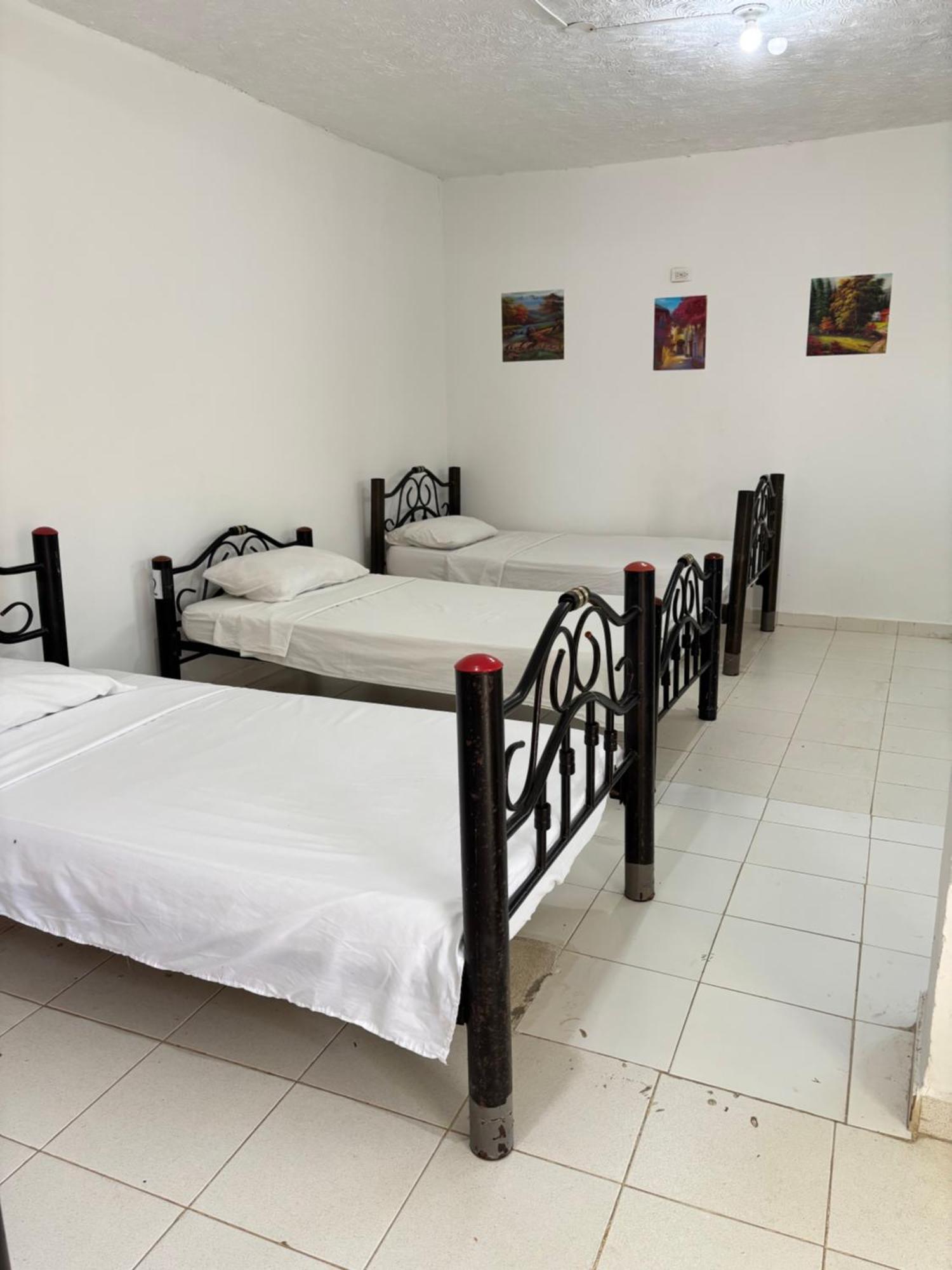 Sierraventura Hostel Taganga Exteriör bild
